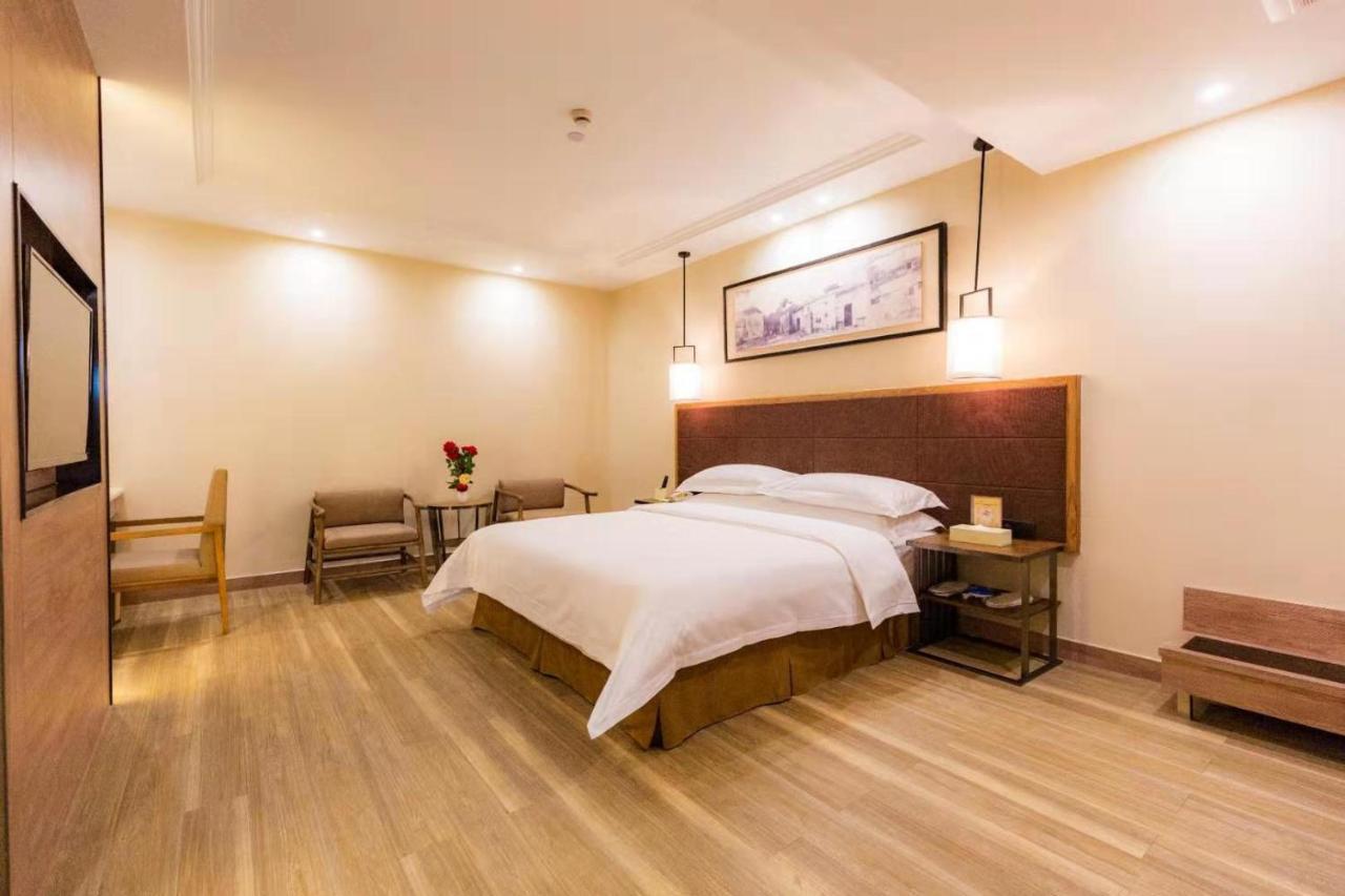 Auden International Hotel Shenzhen Bagian luar foto