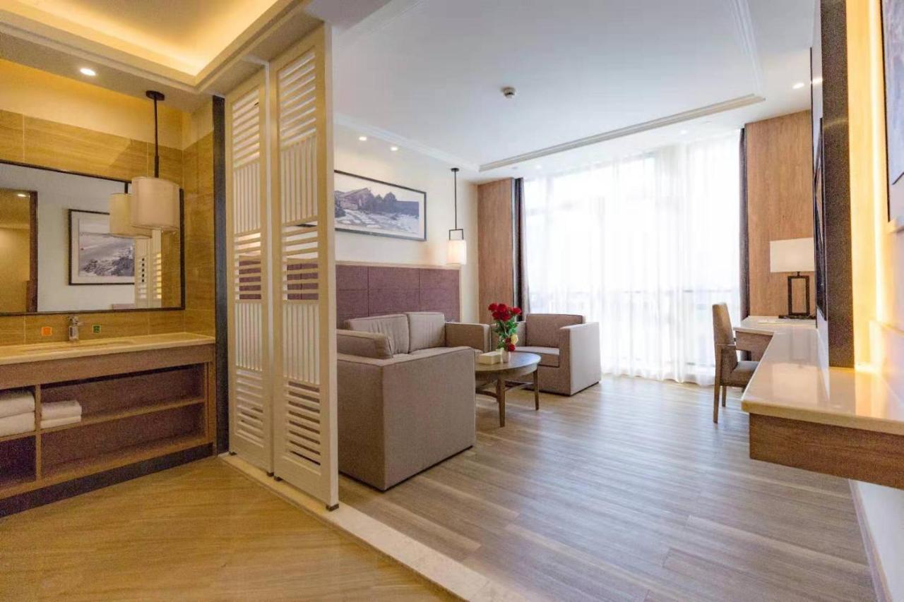 Auden International Hotel Shenzhen Bagian luar foto